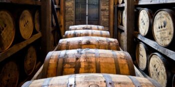 wood-drink-lumber-barrel-liquor-whiskey-914213-pxhere.com