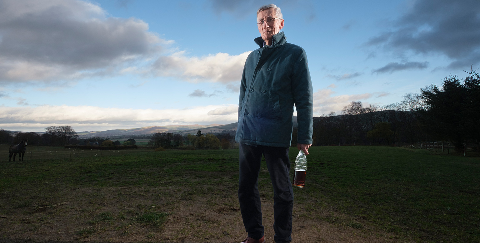 Pip-Hills Pip Hills,the founder of SMWS.