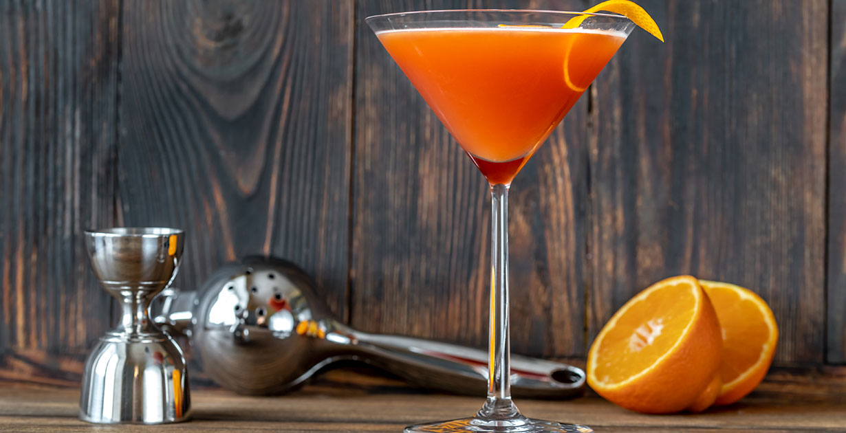 Blood-and-Sandy-Whisky-Cocktail Blood-and-Sandy-Whisky-Cocktail