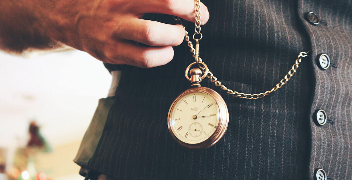 How-To-Wear-A-Pocket-Watch